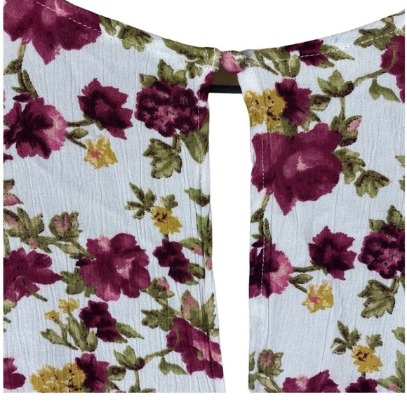 AEO floral print romper size L - Picture 6 of 7